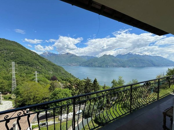 appartamento in vendita a Plesio