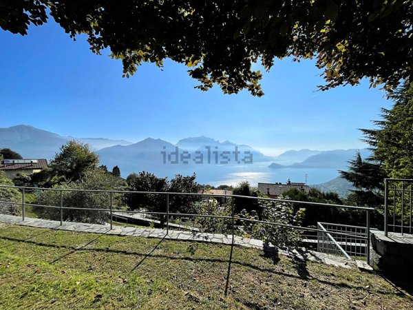 casa indipendente in vendita a Plesio