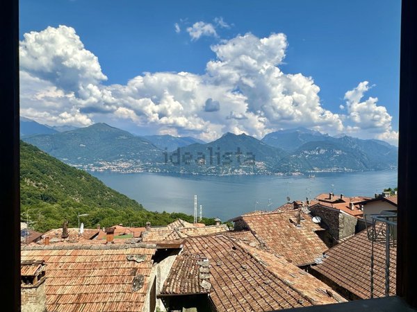 appartamento in vendita a Plesio in zona Ligomena