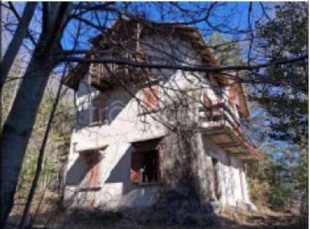 casa indipendente in vendita a Plesio