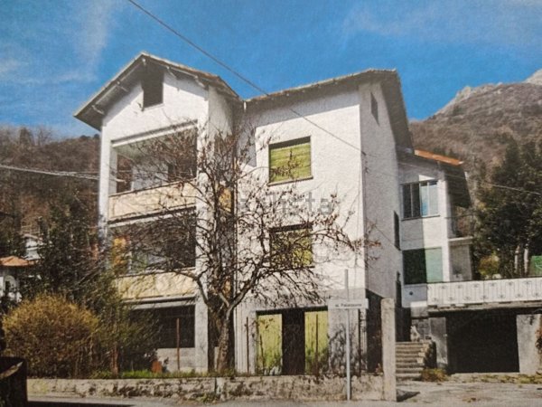 appartamento in vendita a Plesio