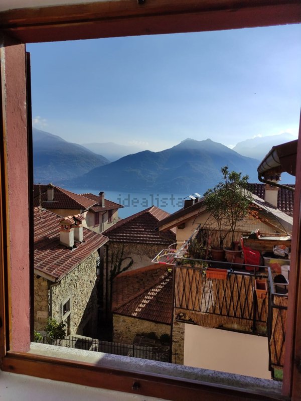 appartamento in vendita a Plesio in zona Logo