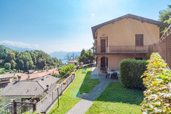 appartamento in vendita a Plesio