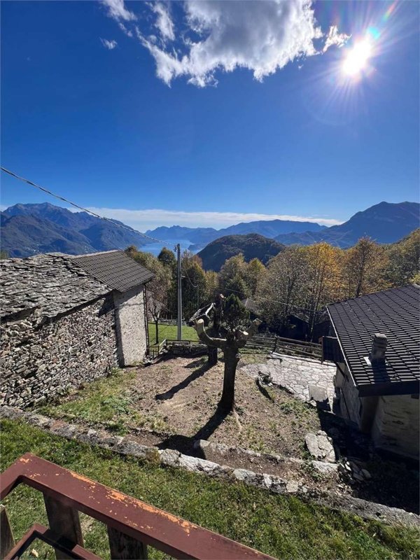 appartamento in vendita a Plesio