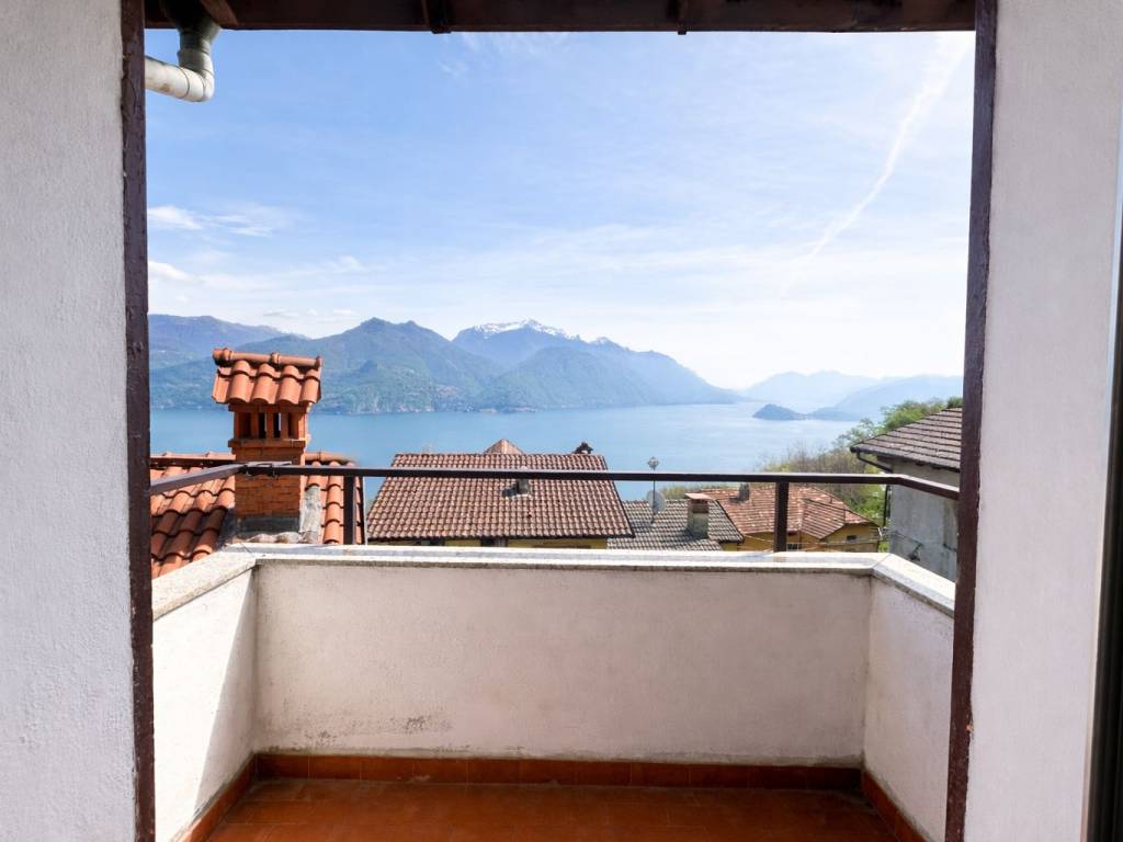 appartamento in vendita a Plesio