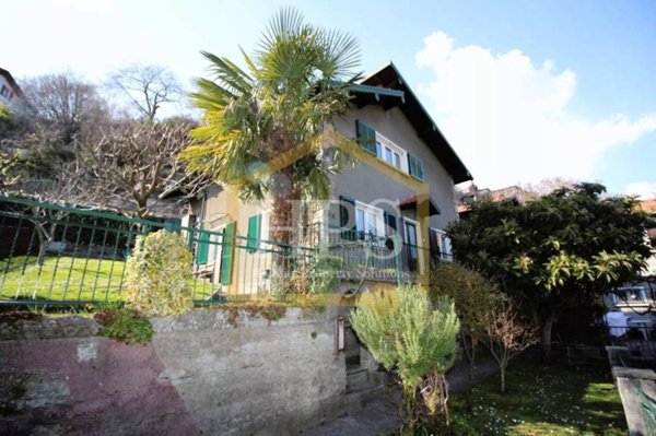 casa indipendente in vendita a Plesio