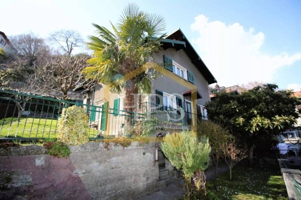 casa indipendente in vendita a Plesio