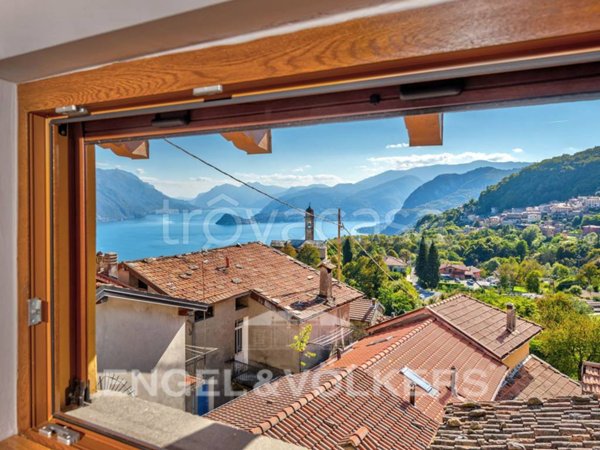 casa indipendente in vendita a Plesio in zona Calveseglio