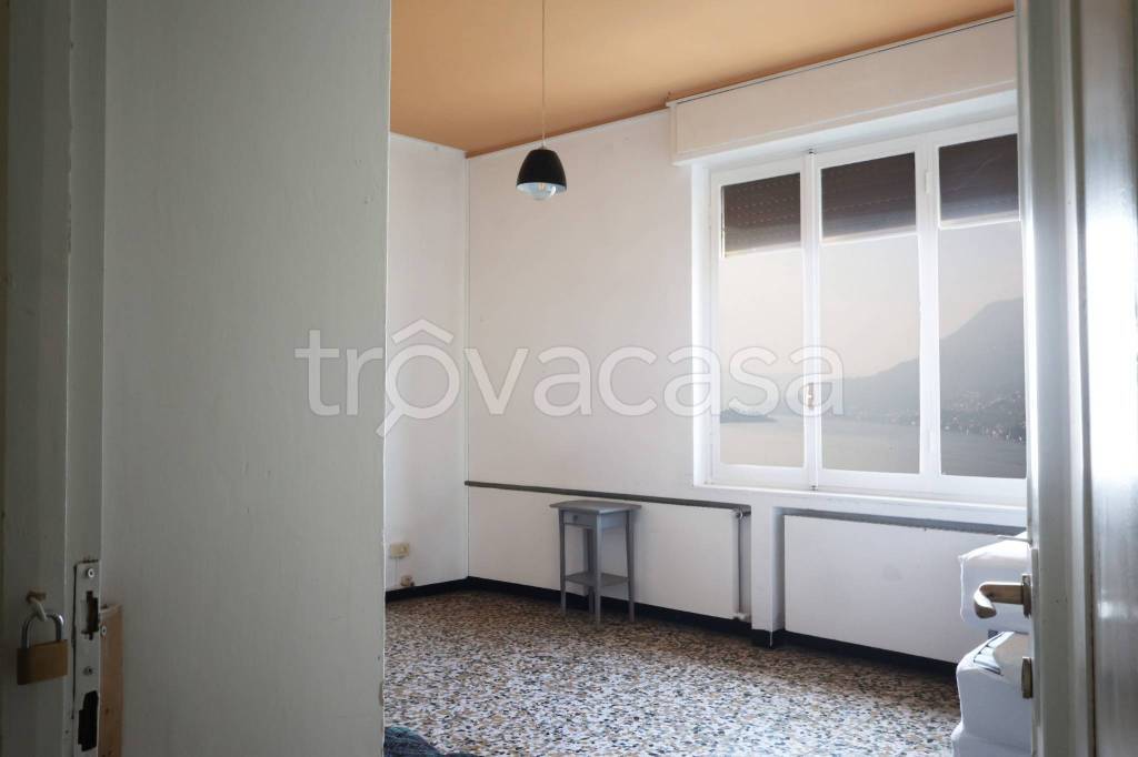 appartamento in vendita a Pognana Lario