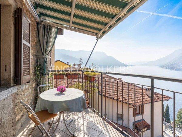 appartamento in vendita a Pognana Lario