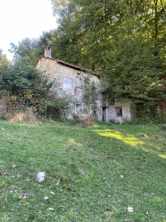 appartamento in vendita a Ponna