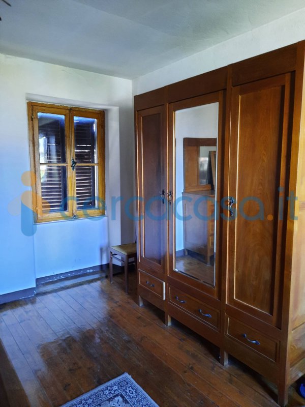 appartamento in vendita a Ponna