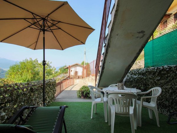 appartamento in vendita a Ponna
