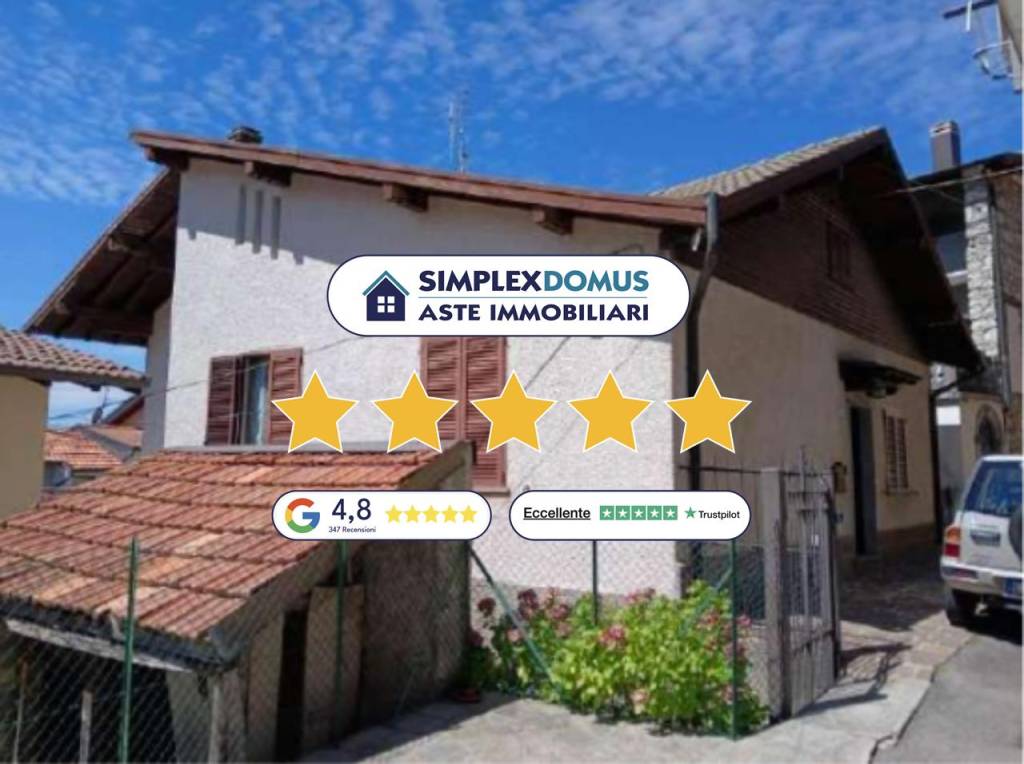 casa indipendente in vendita a Ponna