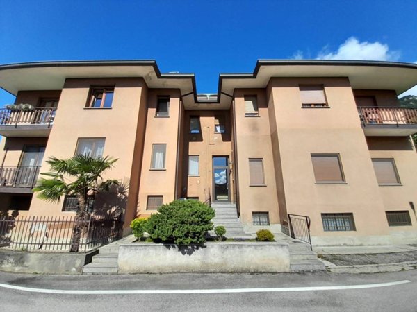 appartamento in vendita a Ponte Lambro
