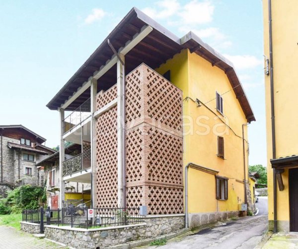 appartamento in vendita a Ponte Lambro