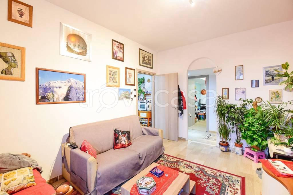 appartamento in vendita a Ponte Lambro