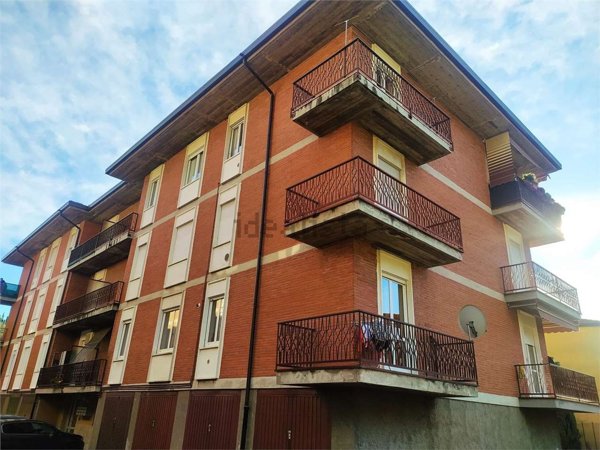 appartamento in vendita a Ponte Lambro