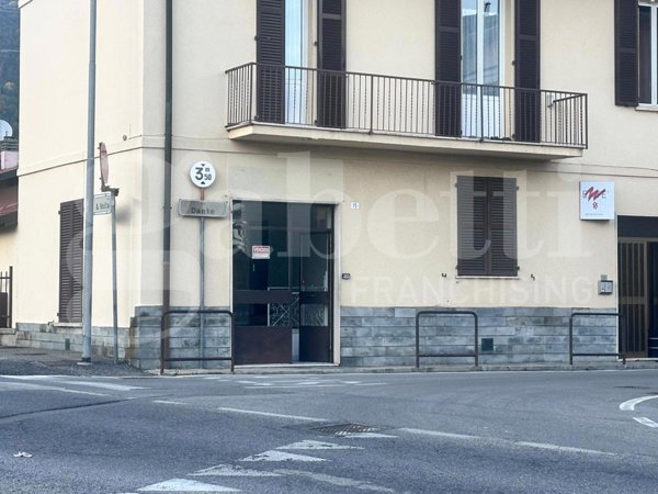negozio in vendita a Ponte Lambro