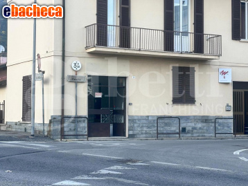 ufficio in vendita a Ponte Lambro