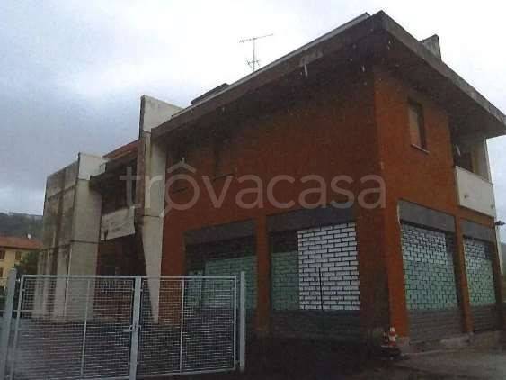 appartamento in vendita a Ponte Lambro