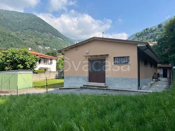 casa indipendente in vendita a Ponte Lambro in zona Schieppo