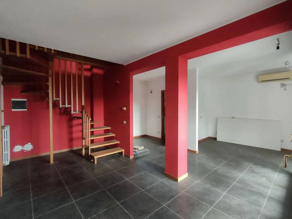 appartamento in vendita a Ponte Lambro