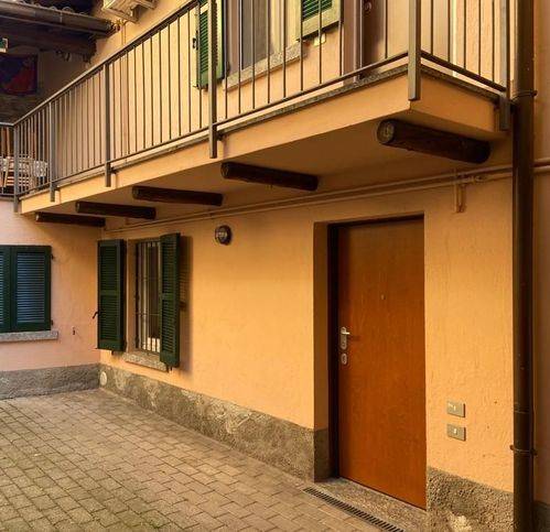 appartamento in vendita a Ponte Lambro