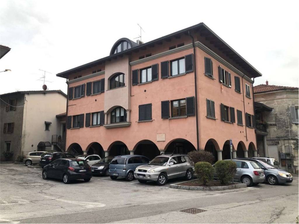 appartamento in vendita a Ponte Lambro