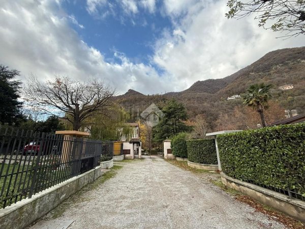 appartamento in vendita a Ponte Lambro