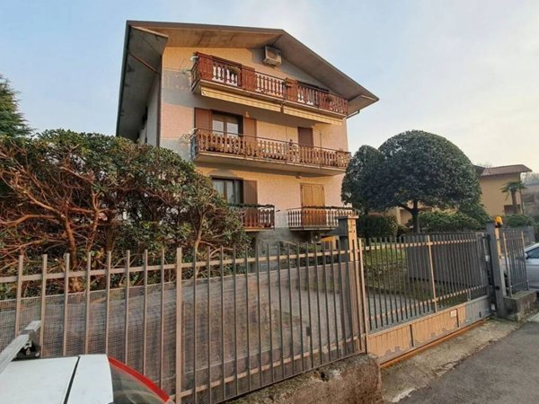 appartamento in vendita a Ponte Lambro