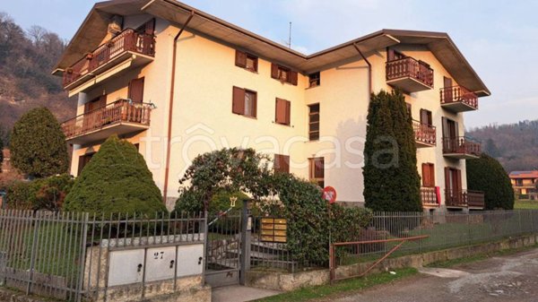 appartamento in vendita a Ponte Lambro