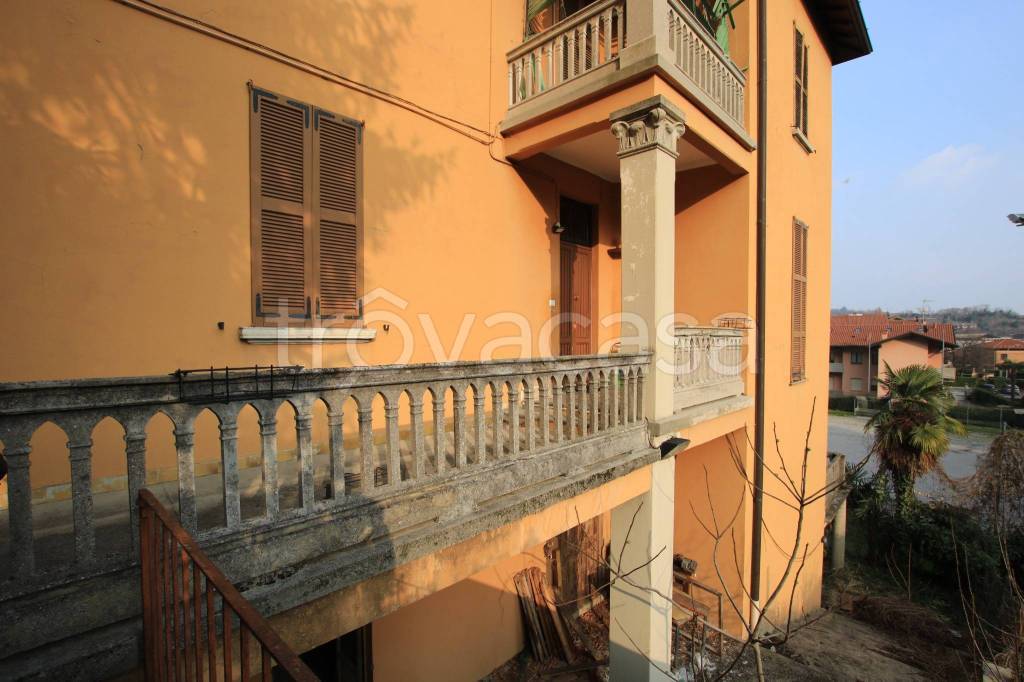 casa indipendente in vendita a Ponte Lambro