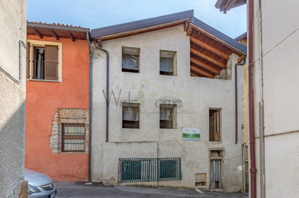 casa indipendente in vendita a Ponte Lambro