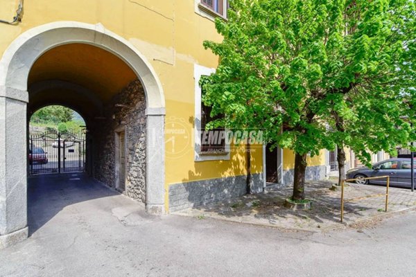 appartamento in vendita a Ponte Lambro