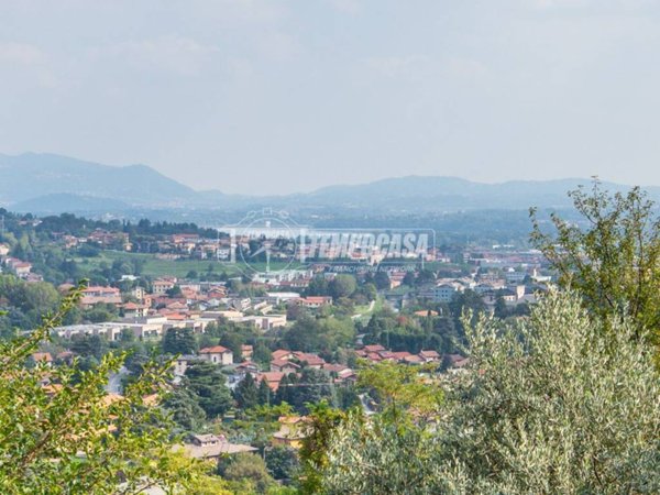 casa indipendente in vendita a Ponte Lambro