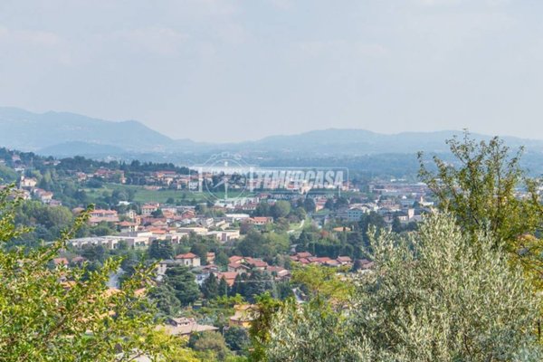 casa indipendente in vendita a Ponte Lambro