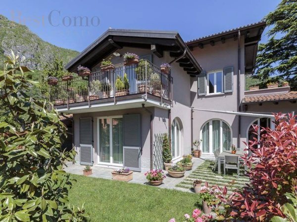 casa indipendente in vendita a Porlezza