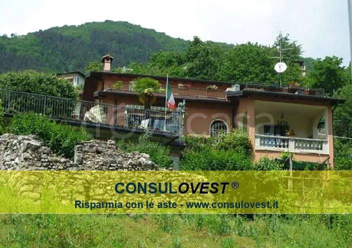 casa indipendente in vendita a Porlezza