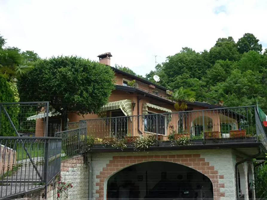 appartamento in vendita a Porlezza