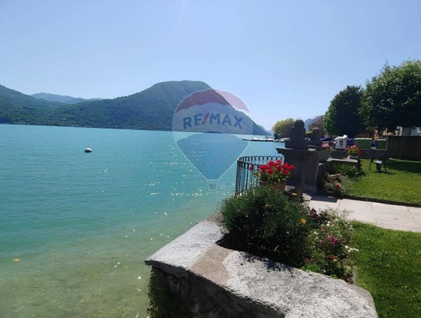 appartamento in vendita a Porlezza in zona Cima