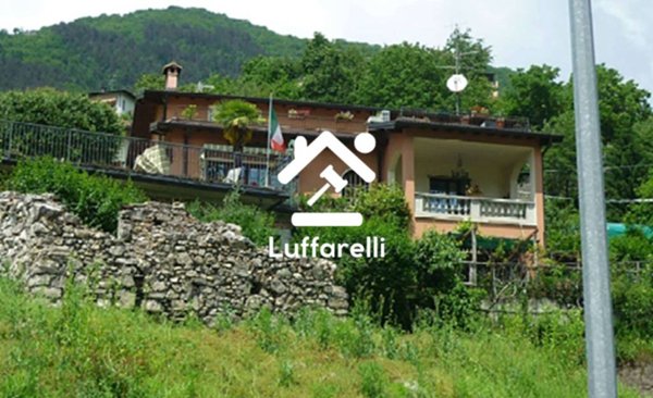 casa indipendente in vendita a Porlezza