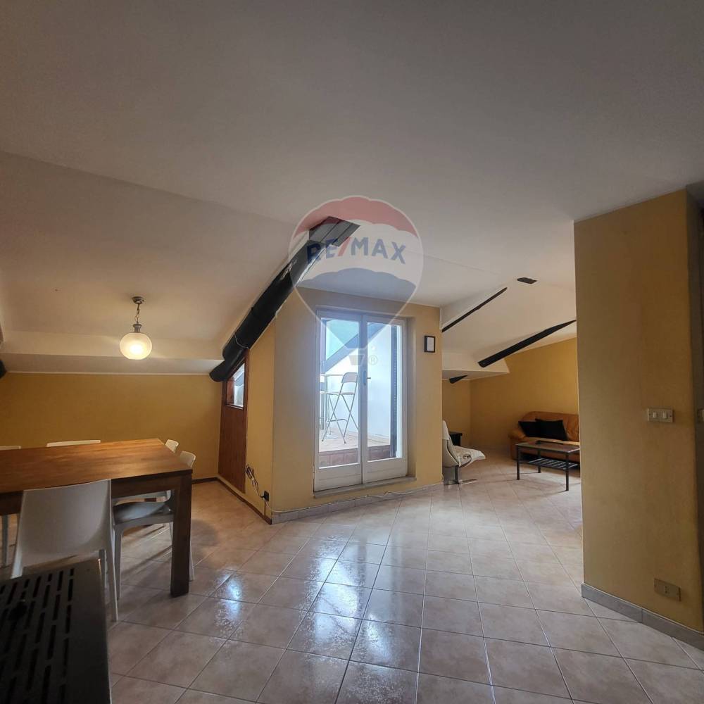 appartamento in vendita a Porlezza in zona Cima