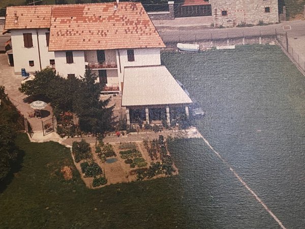 appartamento in vendita a Porlezza
