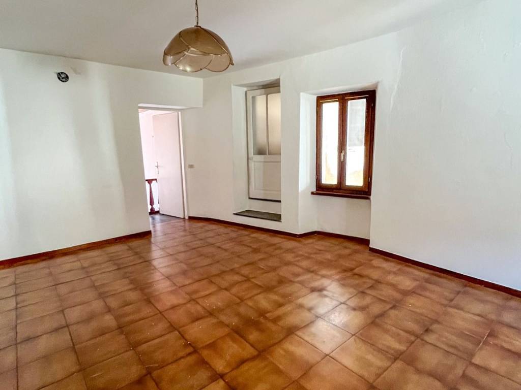 appartamento in vendita a Porlezza