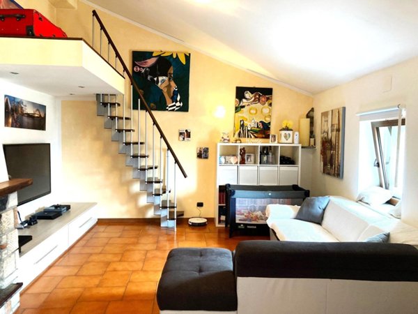 appartamento in vendita a Porlezza