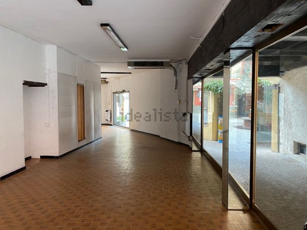 ufficio in vendita a Porlezza