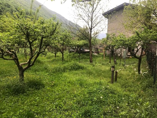 appartamento in vendita a Porlezza