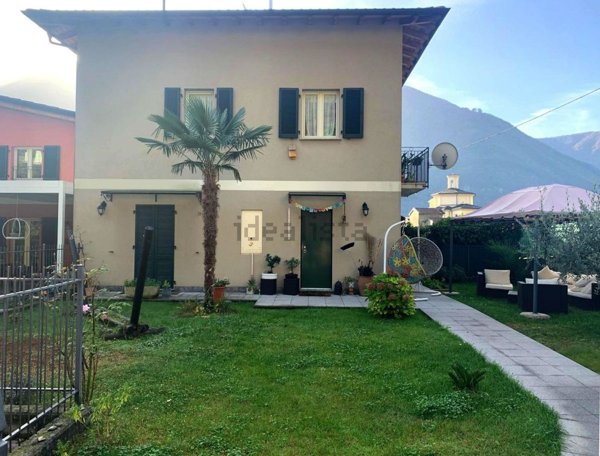 casa indipendente in vendita a Porlezza