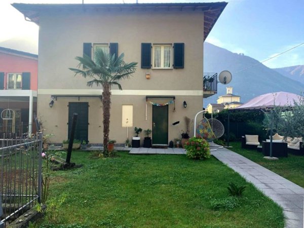 casa indipendente in vendita a Porlezza